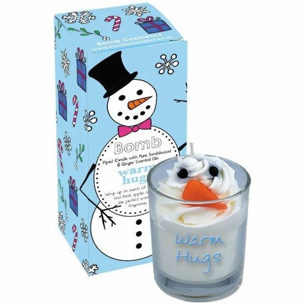 Bomb Cosmetics Vonná svíčka Warm Hugs z pěny 200g