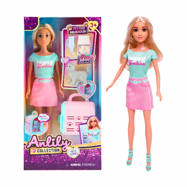 Panenka s přepravním boxem a kočkou