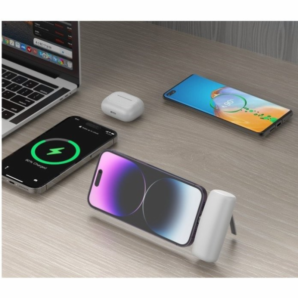 Rebeltec Powerbanka P5 PLUG-IN (5 000 mAh 10 W) přímé při...