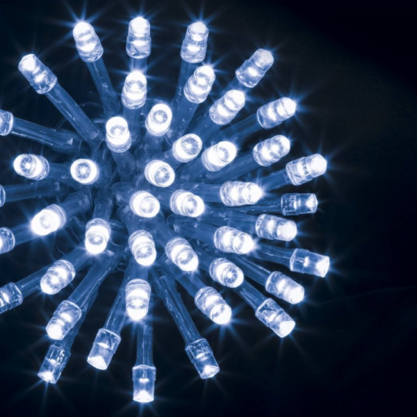 Fééric Lights and Christmas Vánoční světla a venkovní osv...