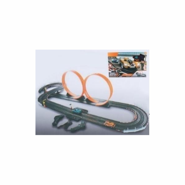 Madej Autodráha se dvěma smyčkami