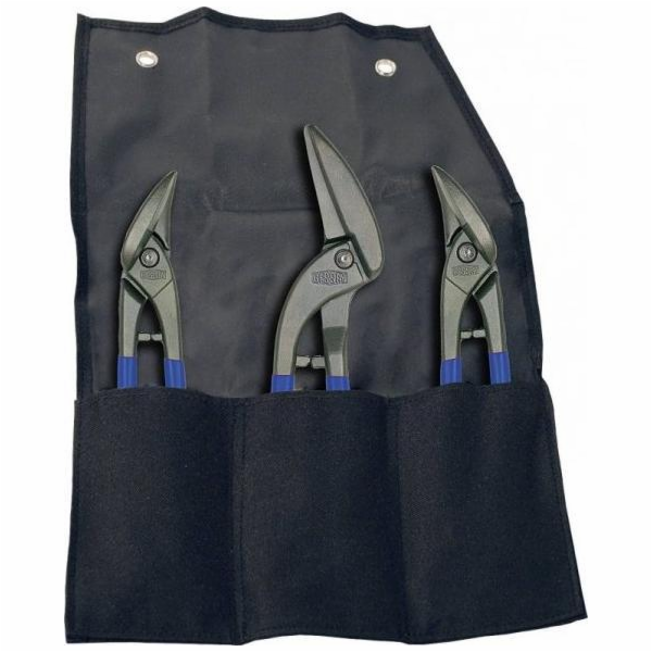 UN SADA NŮŽEK NA PLECH ERDI, 3DÍLNÁ V KAZEŘE