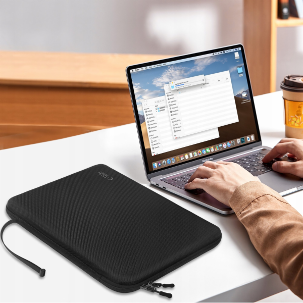 Tech-Protect Pouzdro Hardpouch na notebook 15-16" černá/č...