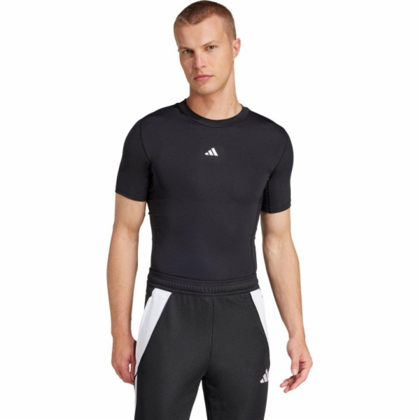 Adidas Pánské tričko Techfit s krátkým rukávem černé JP46...