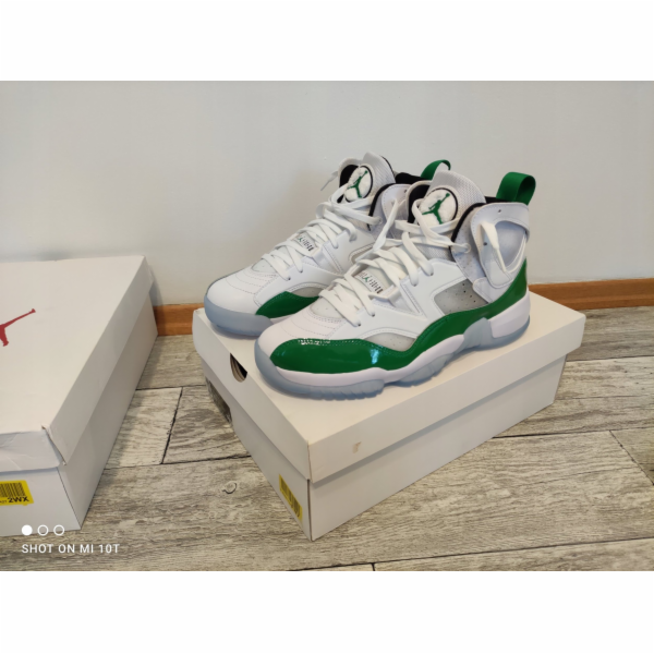 Jordan Jordan Jumpman Two Trey DO1925-130 bílá 42
