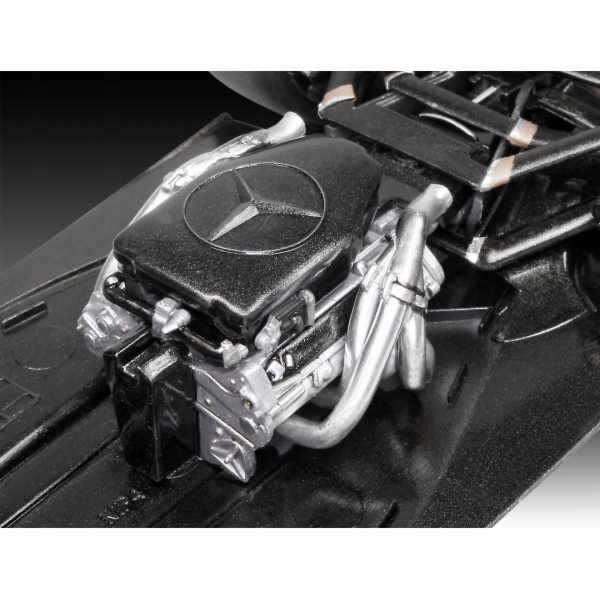 Revell Plastikový model McLaren Mercedes MP4-25 L. Hamilton