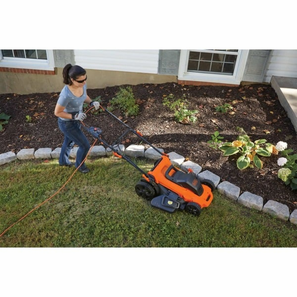 Black+Decker Sekačka na trávu LM2000 (oranžová/černá, 200...