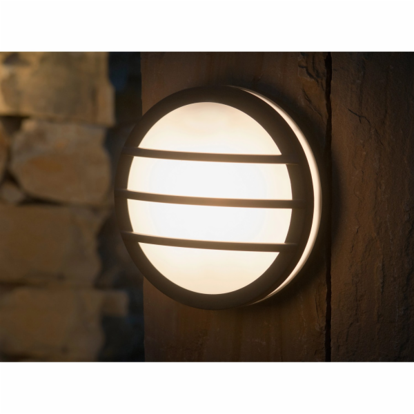 Jeho venkovní nástěnné světlo