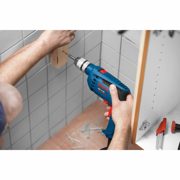 Profesionální příklepová vrtačka Bosch GSB 13 RE 600 W