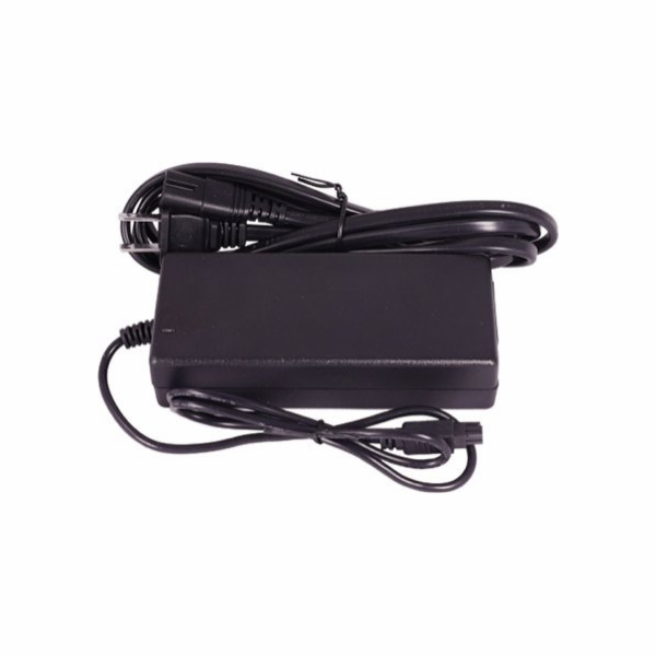 Cradlepoint napájecí zdroj 12V malý 2x2