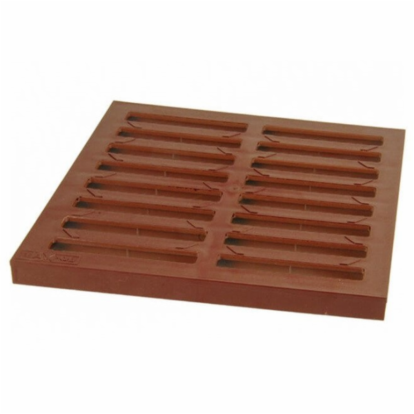 UN ŠACHTOVÁ MŘÍŽKA 300*300 PVC A15 HNĚDÁ