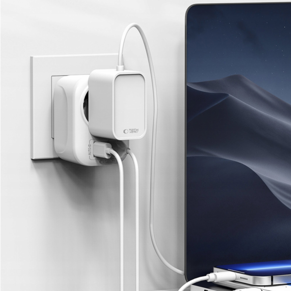 Tech-Protect Cestovní adaptér TA100, bílý, US-EU