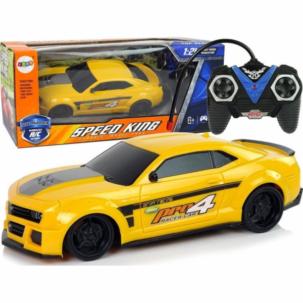 LeanToys Sportovní auto na dálkové ovládání 1:24 žluté