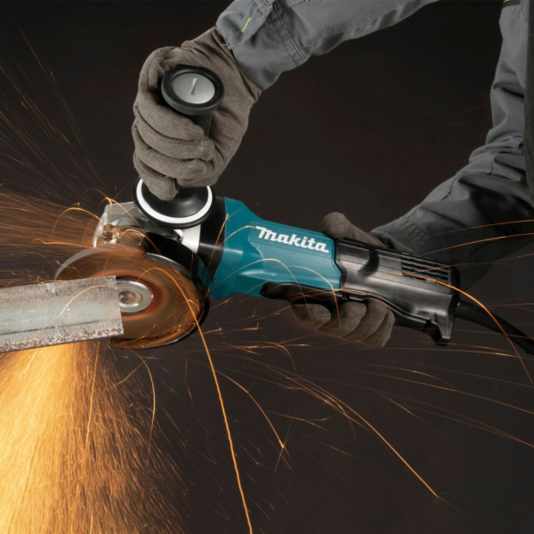 MAKITA GA5093X01 Úhlová bruska s regulací a brzdou 125mm,...