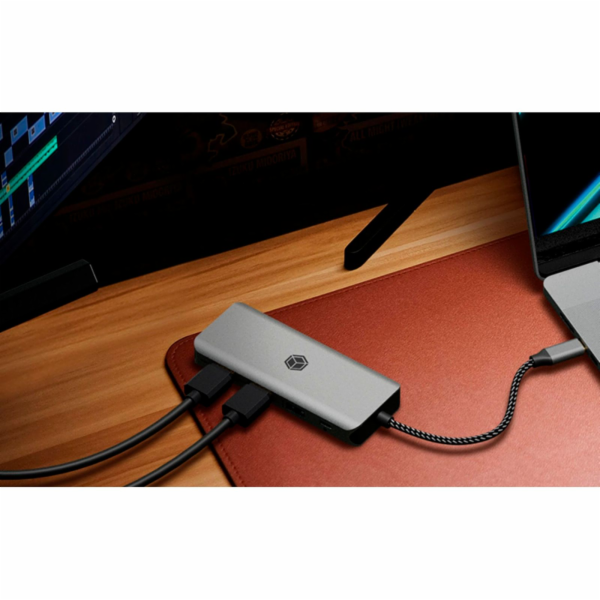 ICY BOX IB-DK4012-CPD 9-in-1 mobile DockingStation