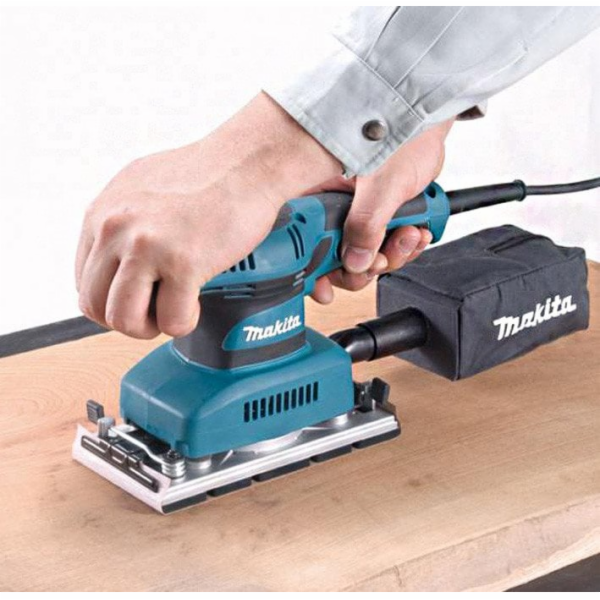 Makita BO3710 vibracni bruska