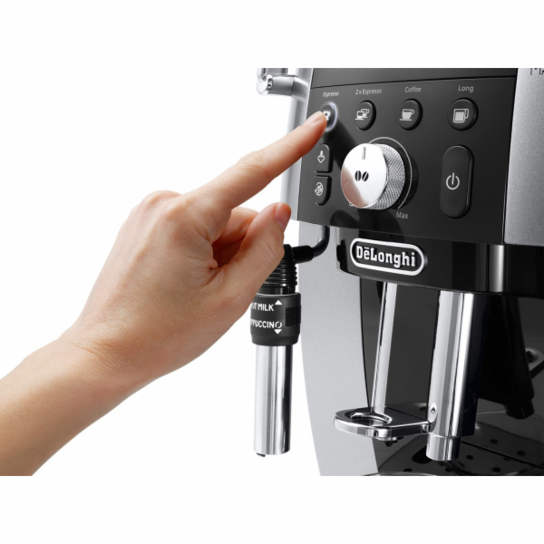 DeLonghi Magnifica S Smart ECAM 250.23.SB, plně automatický