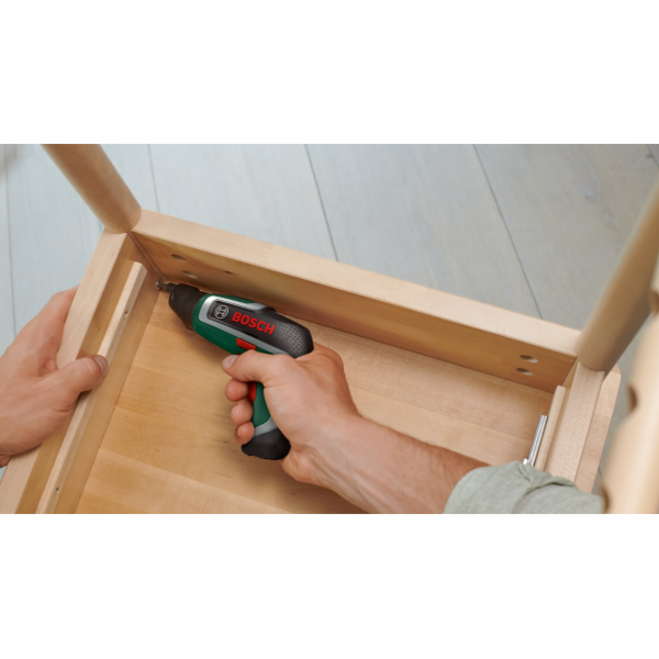Bosch IXO 7 (0.603.9E0.020)