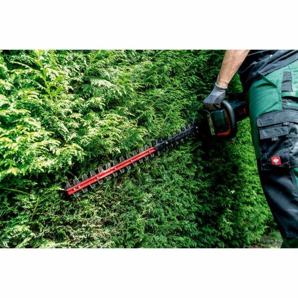 Metabo HS 18 LTX BL 65 solo aku nuzky na zivy plot