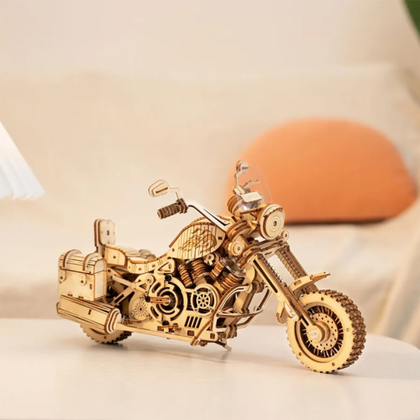 RoboTime 3D dřevěná mechanická skládačka Motorka Cruiser
