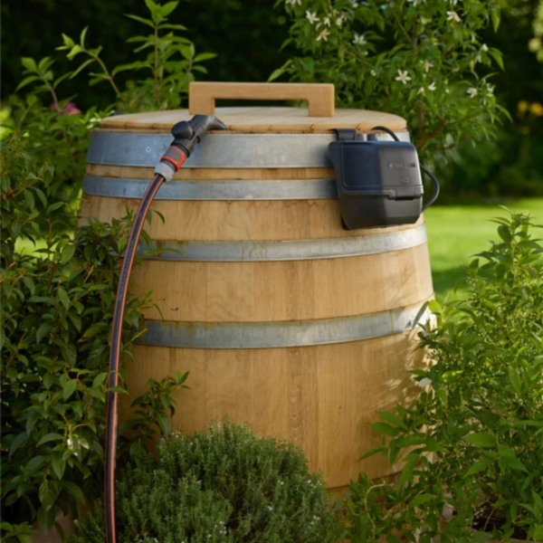 Gardena 2400 Comfort-Automatic  Akku-Regenfasspumpe 18V