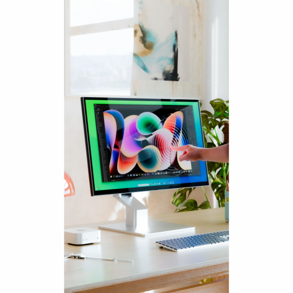 Alogic CLARITY Touch 32 UHD 6K  Monitor 95W PD with Stand