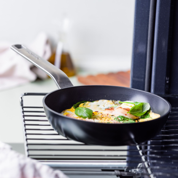 GreenPan Evolution Frying Pan  28cm Black