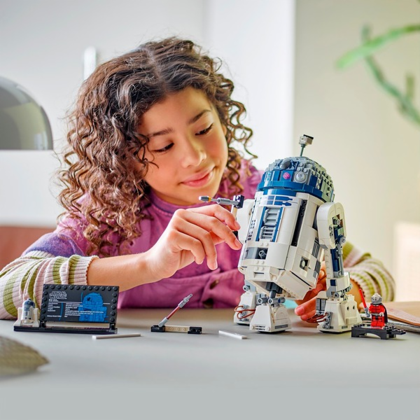 LEGO 75379 Star Wars R2-D2, stavebnice
