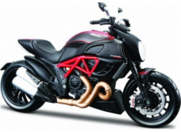 Motocykl Ducati Diavel Carbon 1/12