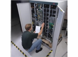 APC 1 Year 4HR 7X24 Response Upgrade to Factory Warranty or Existing Service Contract for up to 40 kVA