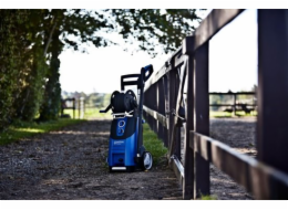 Nilfisk PREMIUM 180-10 EU GARDEN Tlaková myčka Narovnáno Elektřina 610 l/h 2900 W Modrá, černá