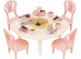 Epoch Sylvanian Families - Stůl, židle a spousta sladkostí (5742SYL)