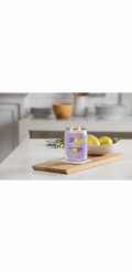 Svíčka ve skleněné dóze Yankee Candle, Citrón a levandule, 567 g