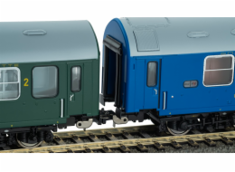 Piko Sada 3 osobních vagónů Y Istropolitan/Dukla ČSD IV - 28319