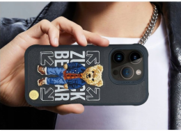 Dorling Kindersley Ltd Pouzdro ZUCK BEAR SAN FRANCISCO FORTUNE pro IPHONE 16 s motivem společenské atmosféry