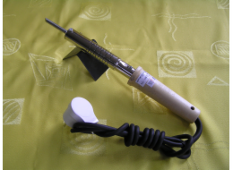 ZDZ Łódź Vyhřívaná páječka LG-100