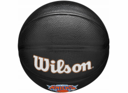 Wilson Mini míč Team Tribute New York Knicks WZ4017610XB černý 3