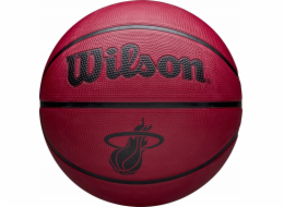 Wilson Míč NBA Team Tribute Solid Miami Heat WZ4025416XB Red 5