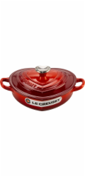 Le Creuset Gourmet Casserole Dish Heart Shaped 20 cm red