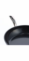 GreenPan Barcelona Pro Frying Pan 32cm Black