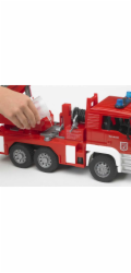 Bruder MAN TGA hasičské auto, červené (02771)