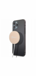 Guess 15W Magnetická Bezdrátová Nabíječka Gold Stylová indukční nabíječka je jak praktickým nástrojem, tak elegantním doplňkem výbavy. Díky svým malým rozměrům pro ni snadno najdete místo na pracovní