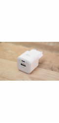 Swissten síťový adaptér gan 1x usb-c 35w pd + 1x usb-a 27w qc bílý
