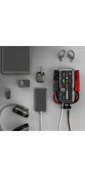 NOCO GB70 Boost 12V 2000A Jump Starter starter device with integrated 12V/USB battery