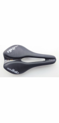 Selle Italia Sedlo SELLE ITALIA NOVUS EVO BOOST LADY TM SUPERFLOW L (shoda s L3) Manganová trubice 7, soft-tek, černá (NOVINKA)