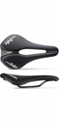 Selle Italia Sedlo SELLE ITALIA NOVUS EVO BOOST ENDURANCE™ SUPERFLOW L (shoda s L3) Manganová trubice 7, soft-tek, černá (NOVINKA)