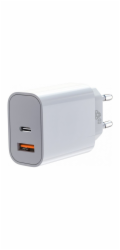 TB TOUCH TB USB-C + USB-A 2x3A bilá AZTBXUL2USB3ACW TB nabíječka USB-C + USB-A 2x3A bilá