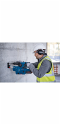 Bosch Powertools Akku-Bohrhammer GBH 18V-28 CF Professional, mit GDE 18V-16 (blau/schwarz, 2x Akku ProCORE18V 8,0Ah, Bluetooth, in L-BOXX)