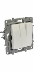 Legrand Triple Connector Niloe 10AX White (764503)
