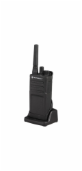 Motorola XT420, 16kanálová krátkovlnná, PRM466, černá, IP 55